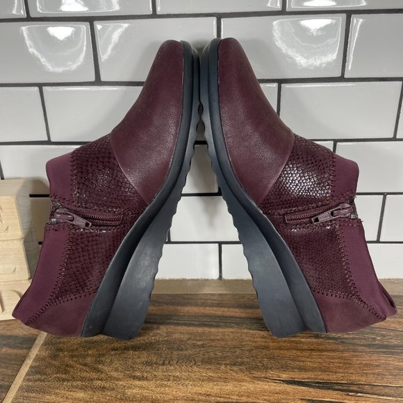 Clarks Caddell Denali Women's Size 6 Shoes Burgundy Zip Comfort Wedge Loafer - Picture 5 of 14
